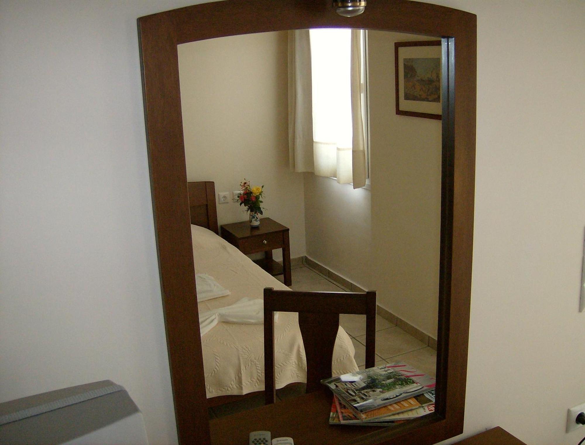 Studios Nikolaou Bros Parga Buitenkant foto