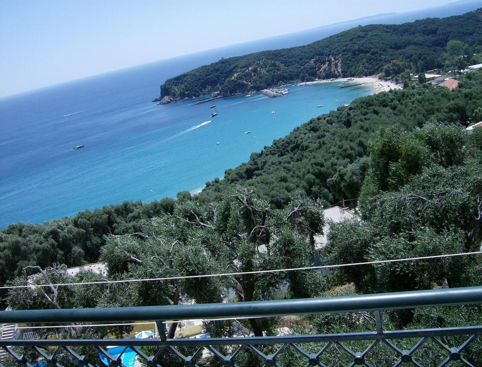 Studios Nikolaou Bros Parga Buitenkant foto