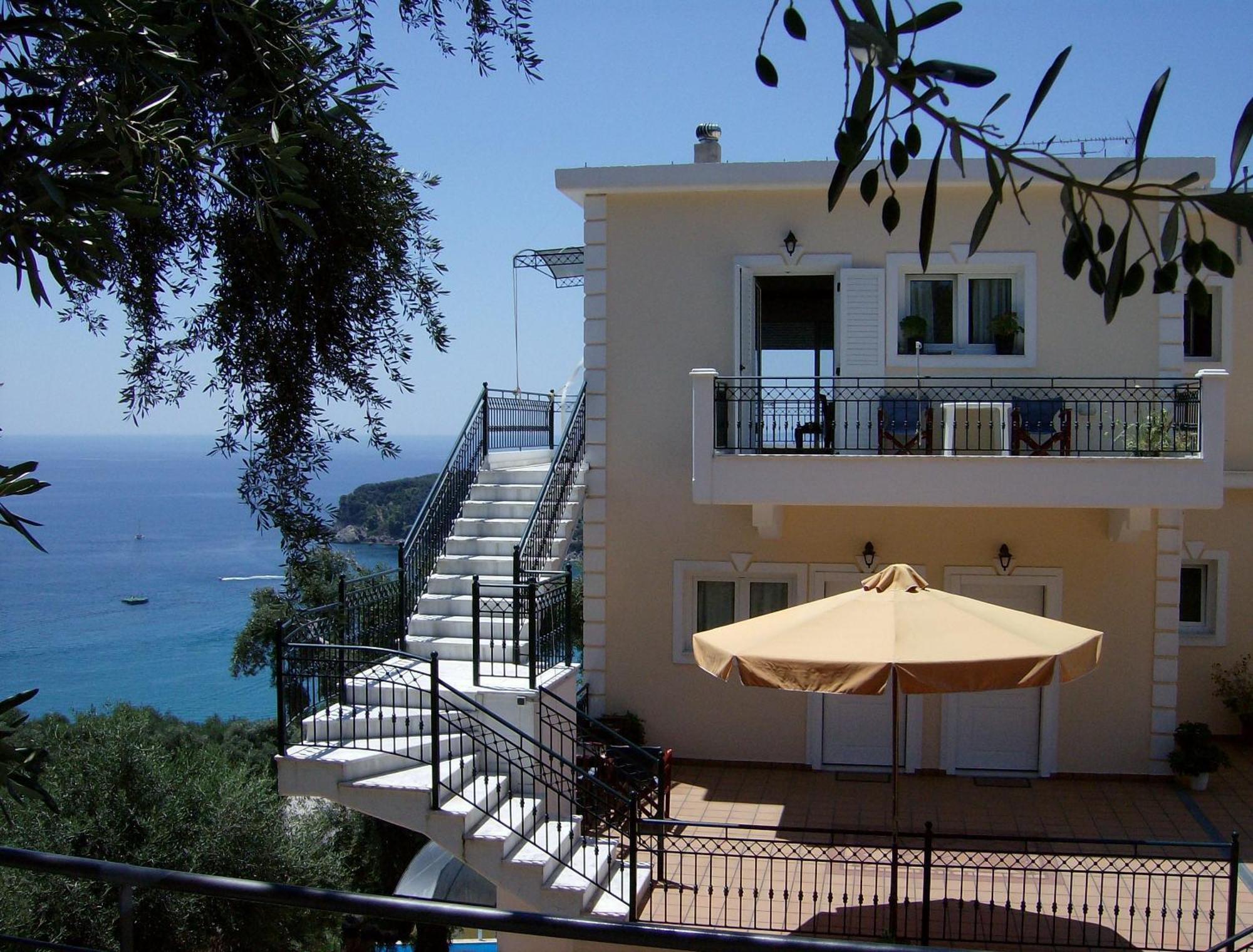 Studios Nikolaou Bros Parga Buitenkant foto