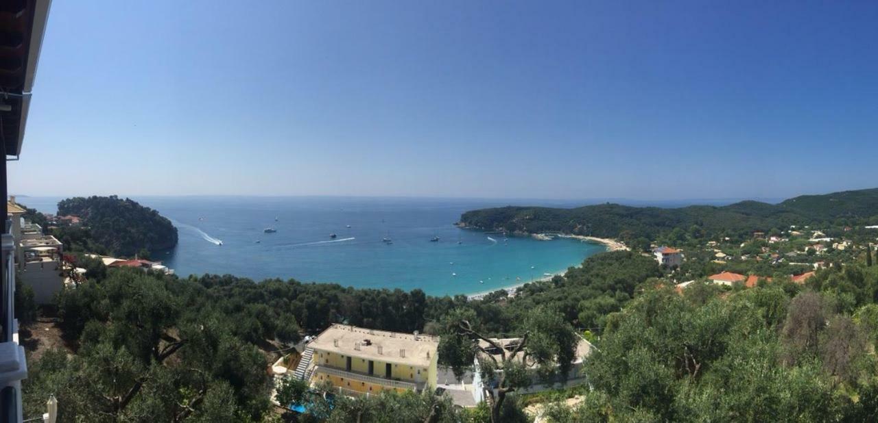 Studios Nikolaou Bros Parga Buitenkant foto
